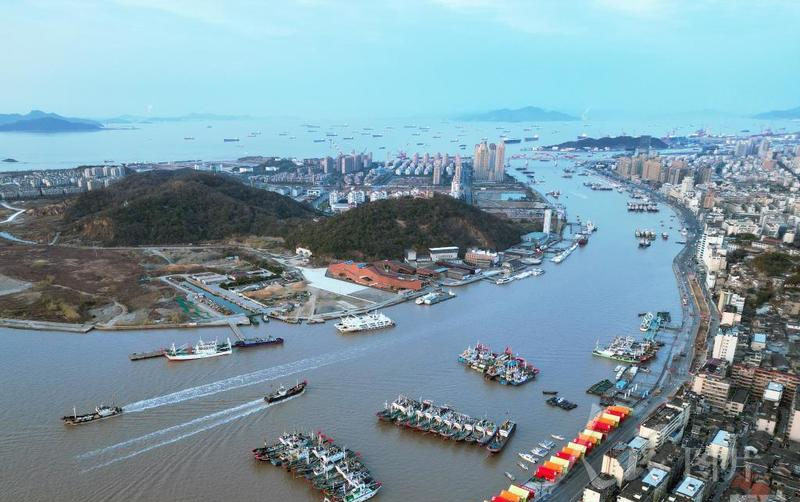 Shenjiamen Fishing Port in Ningbo Zhoushan