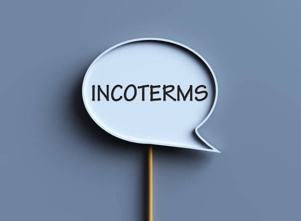 Speech bubble with "Incoterms" text representing international trade terminology like CPT.