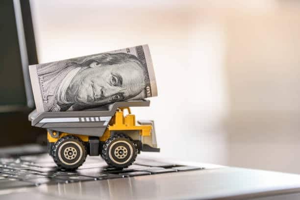 Symbolic image of transport and import fees for goods from Japan.